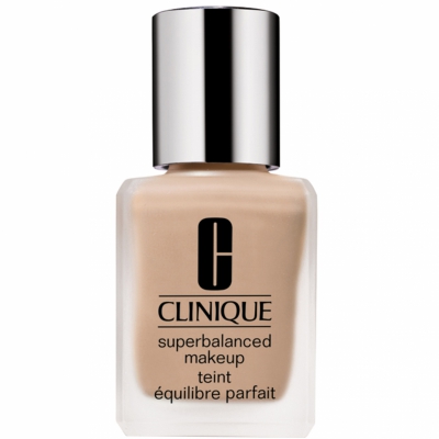 Clinique Superbalanced Makeup